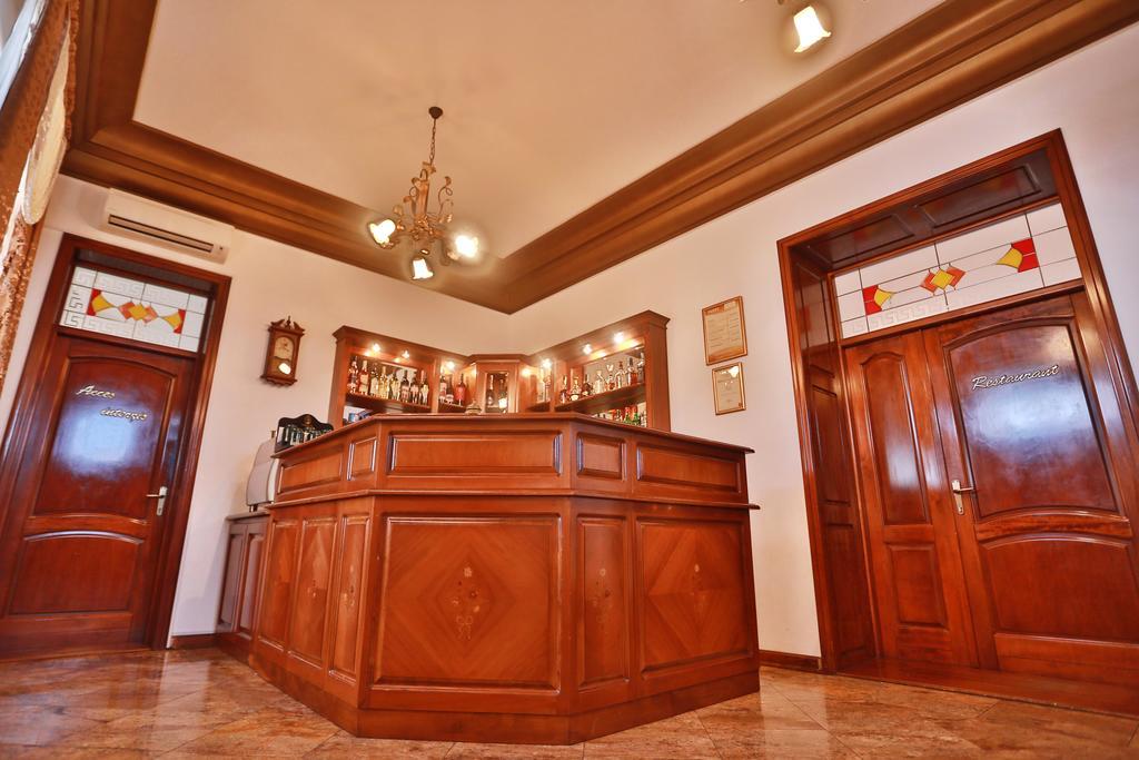 Pensiunea Trei Pini Seini Esterno foto